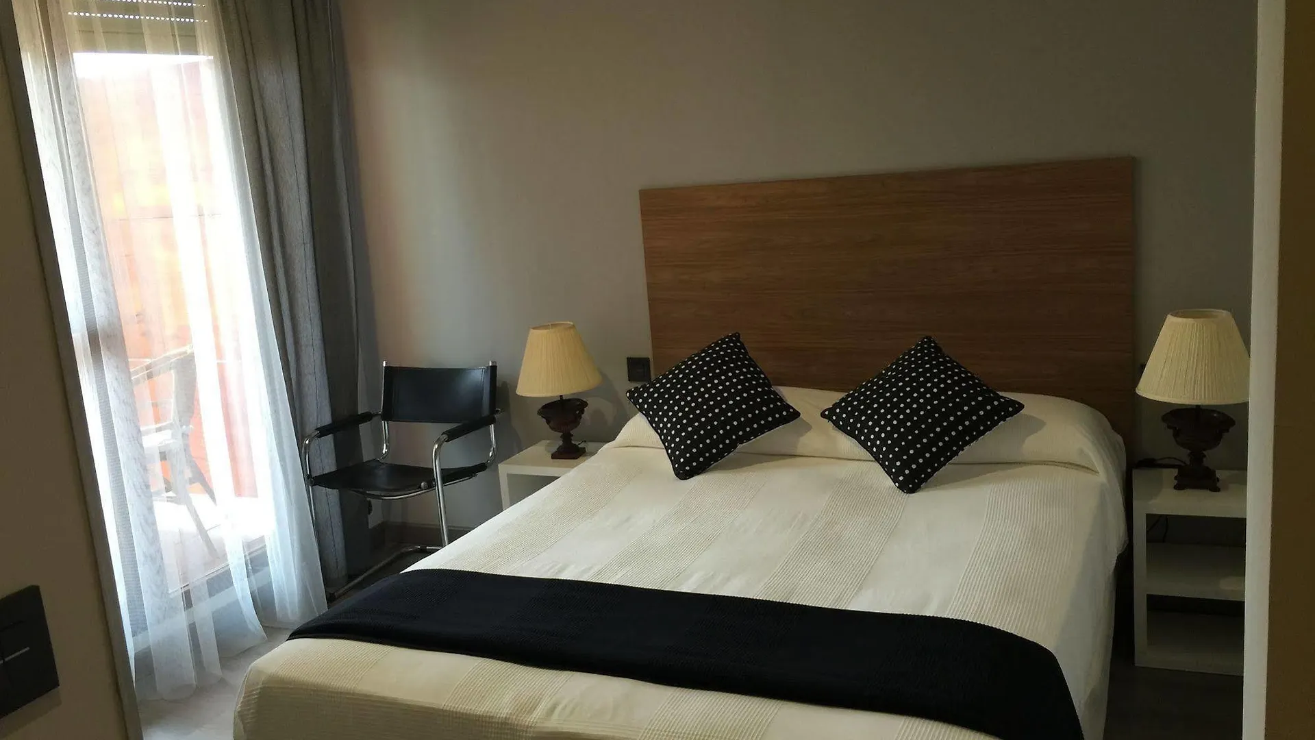 סולארס Hosteria La Moraleja לינה וארוחת בוקר